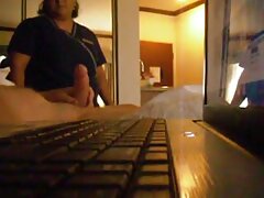 La profesora Cathy videos de mujeres calientes Heaven y Jasmine Jae follan con un estudiante